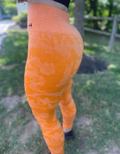 Load image into Gallery viewer, Melon Leggins
